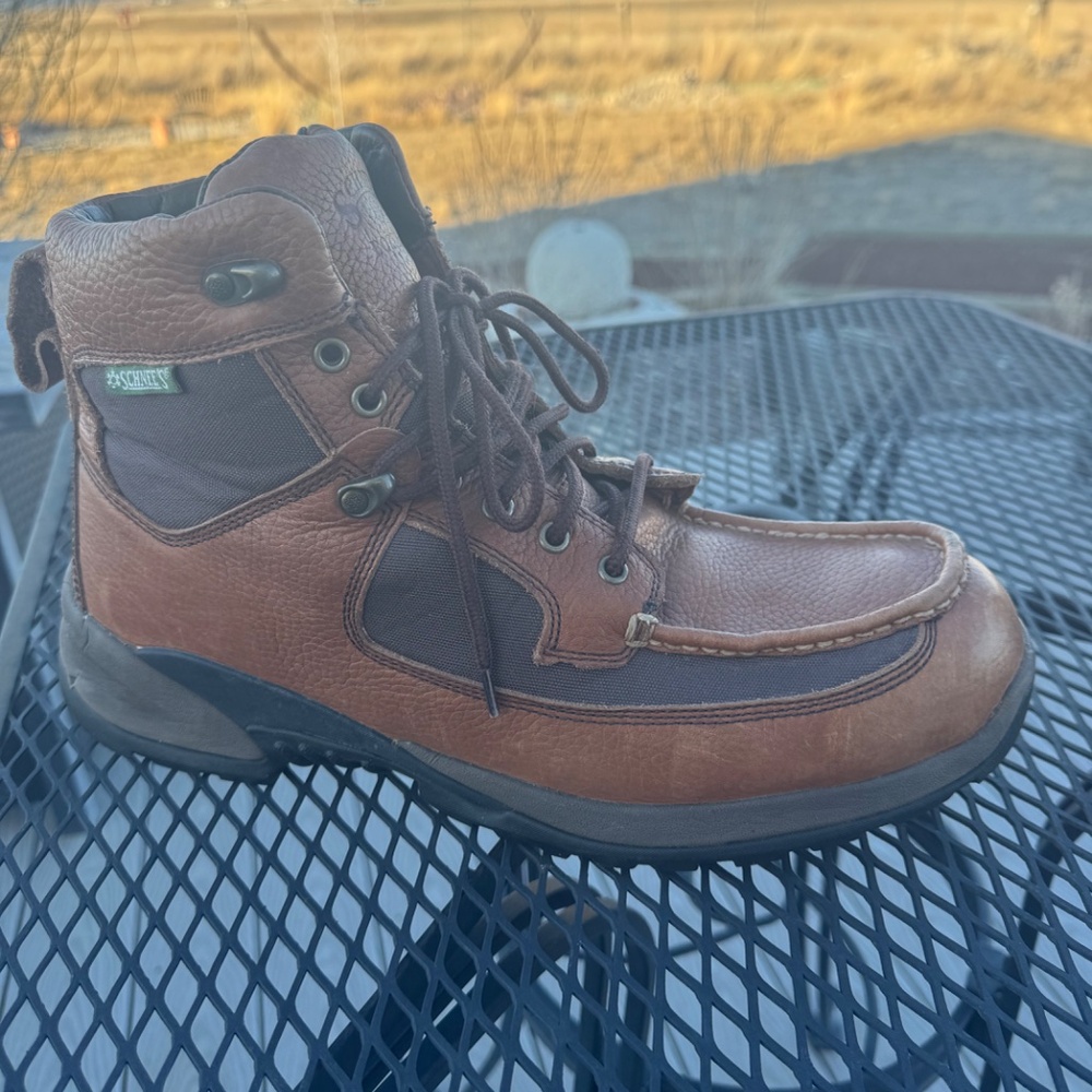 Boots - Picture 2 of 8